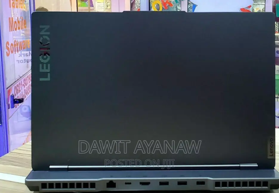 New Laptop Lenovo 16GB AMD Ryzen 7 SSD 512GB