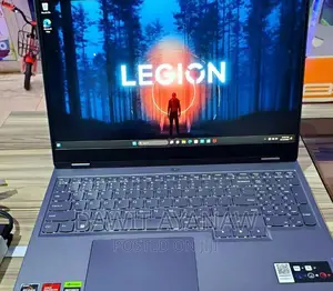 New Laptop Lenovo 16GB AMD Ryzen 7 SSD 512GB