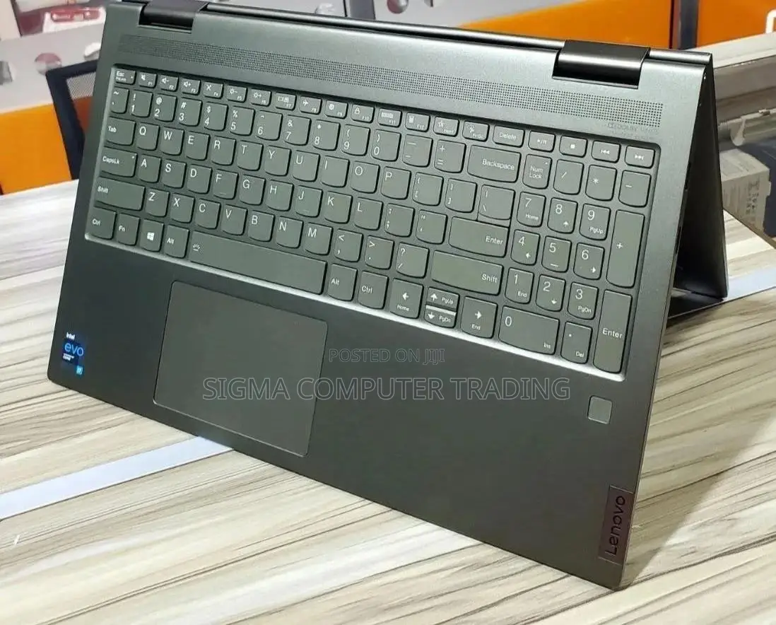 New Laptop Lenovo Yoga 730 12GB Intel Core i7 SSD 512GB