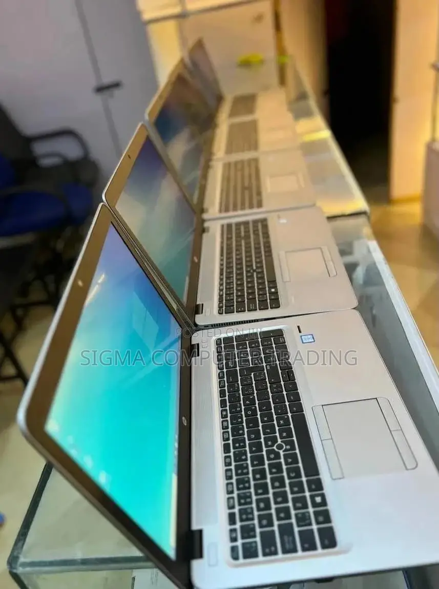 New Laptop HP EliteBook 850 8GB Intel Core i7 SSD 256GB