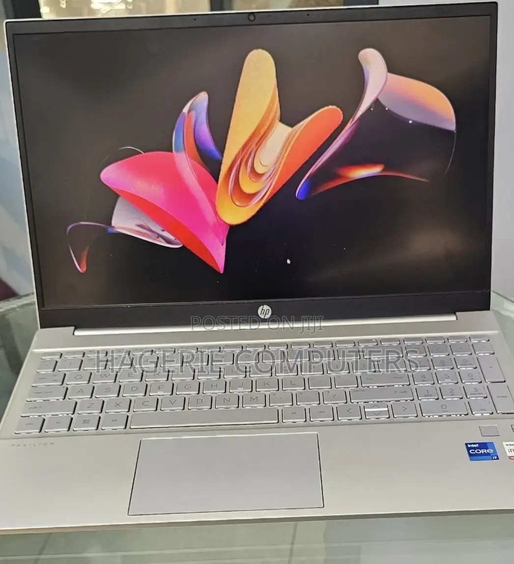 New Laptop HP Pavilion 15z 16GB Intel Core I7 SSD 512GB