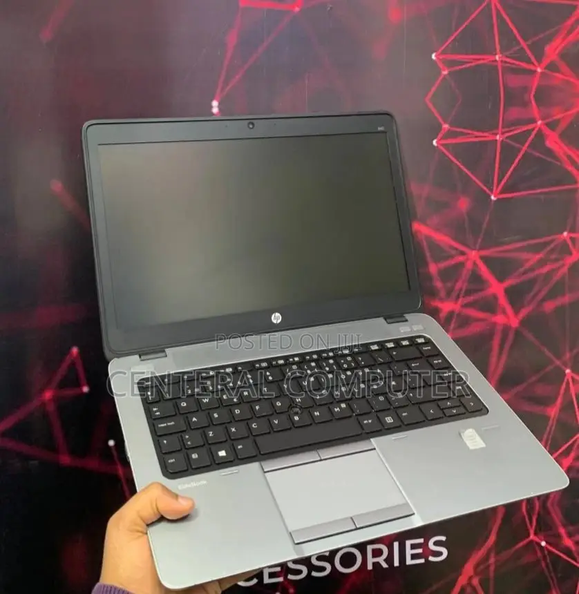 New Laptop HP 430 G3 8GB Intel Core I5 HDD 1T