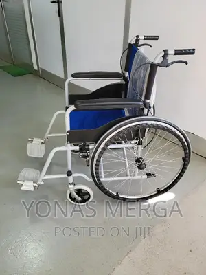 Wheelchair_foldable Wheelchair Easy for Storage Drum Brake
