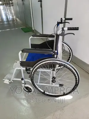 Slightly Used Wheelchair/ Handles Made of High-Quality