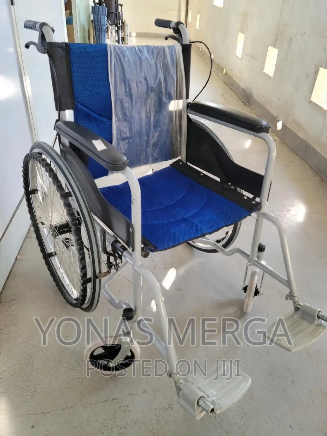 Used Wheelchair/WEWE.V Wheelchairs Folding Lightweight