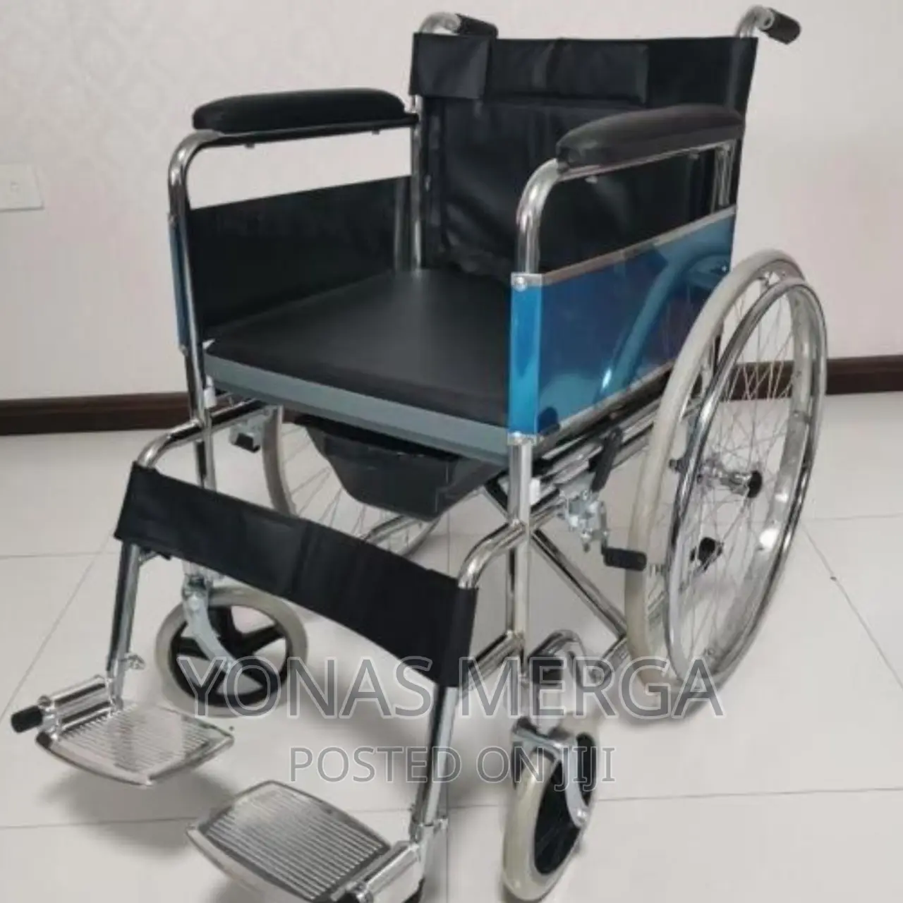 Wheelchair PVC Seat Surface With Potty Hole,Line Hand Brake