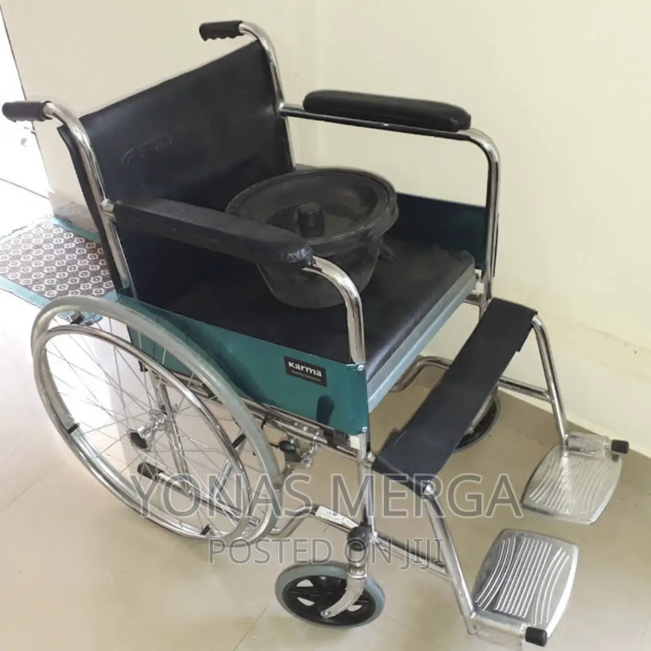 Wheelchair Leather Seats for Comfort Safety for Patients