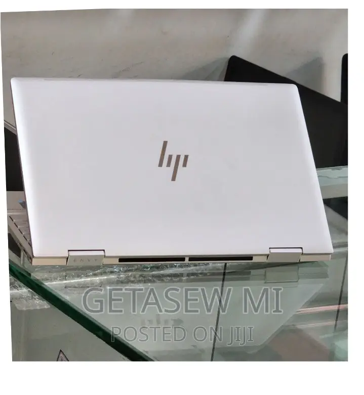 New Laptop HP Envy X360 8GB Intel Core I5 SSD 512GB
