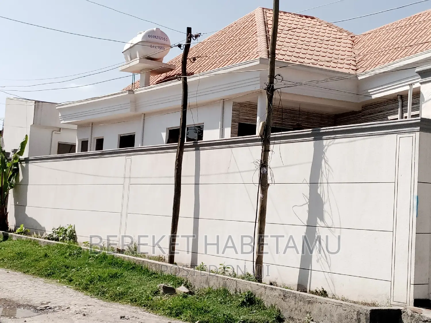 6bdrm Villa in ላፍቶ, Nifas Silk-Lafto for sale