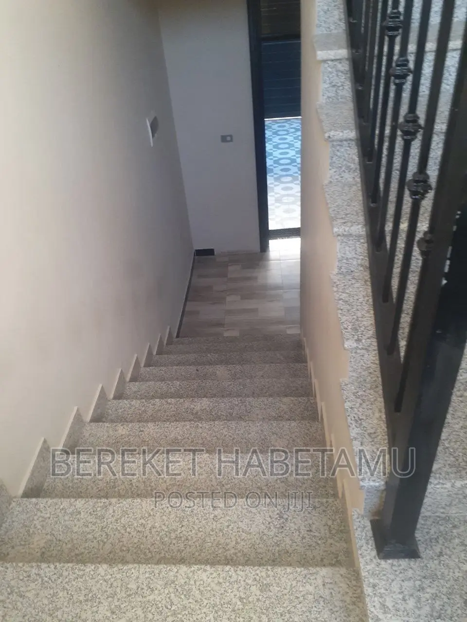 Furnished 6bdrm House in ጀሞ1, Nifas Silk-Lafto for sale