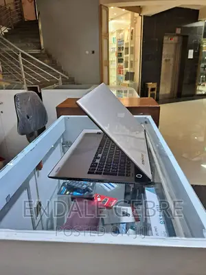 New Laptop Toshiba Satellite C55 4GB AMD A8 HDD 500GB