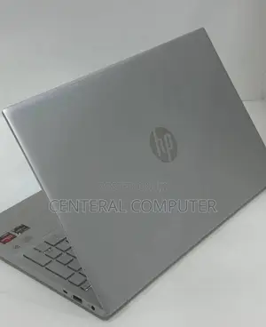 New Laptop HP Pavilion 13 12GB AMD Ryzen 5 SSD 256GB