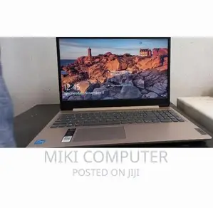 New Laptop Lenovo Thinkpad E15 8GB Intel Core i3 SSD 256GB