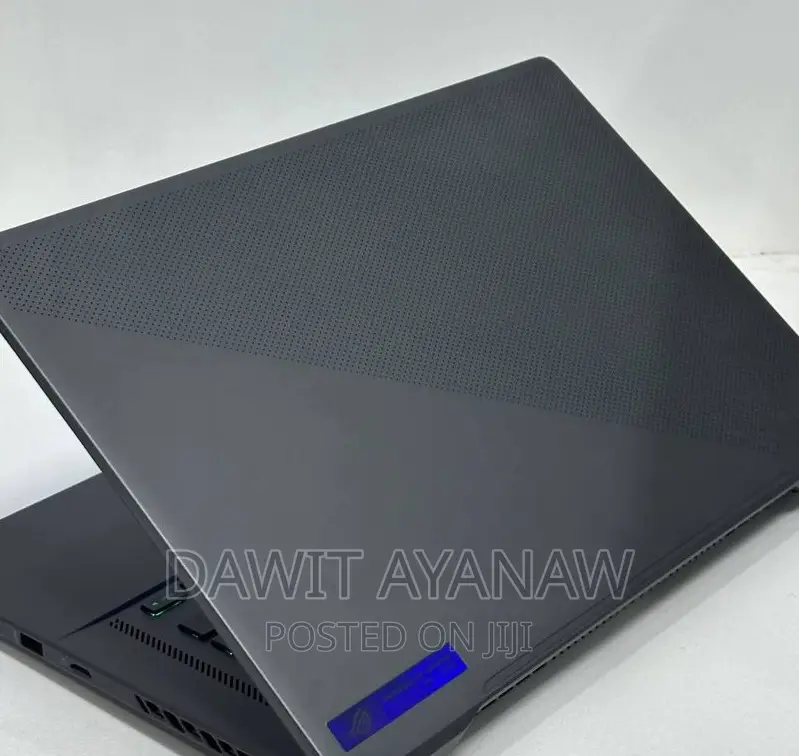 New Laptop 16GB Intel Core I7 SSD 512GB