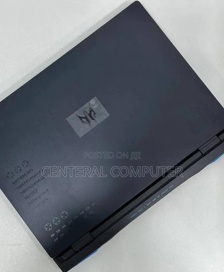 New Laptop Acer Predator Triton 300 16GB Intel Core I7 SSD 512GB