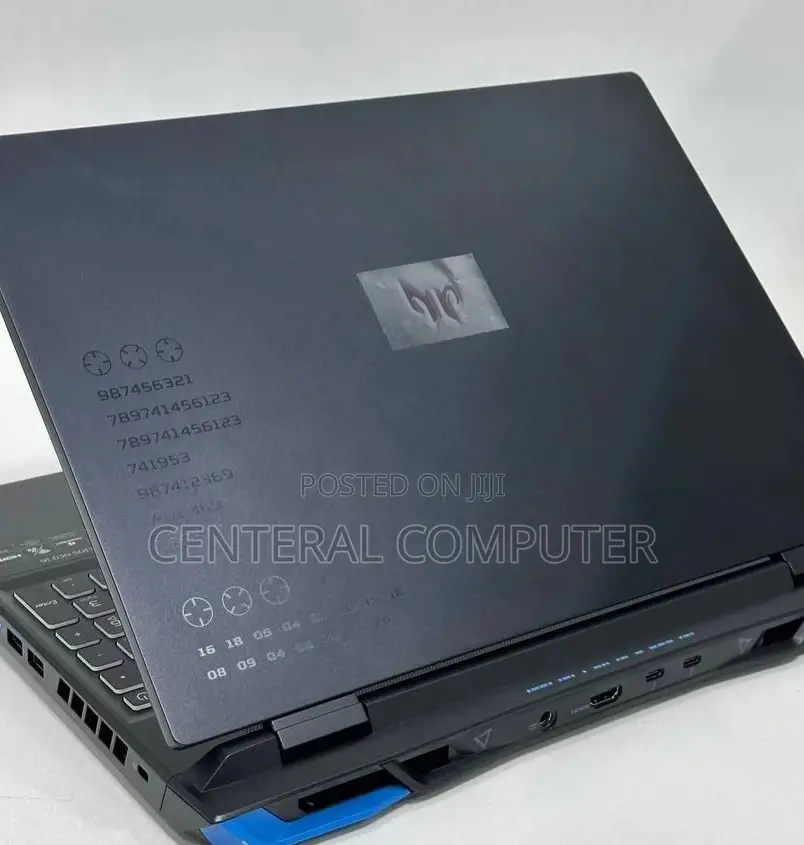 New Laptop Acer Predator Triton 300 16GB Intel Core I7 SSD 512GB