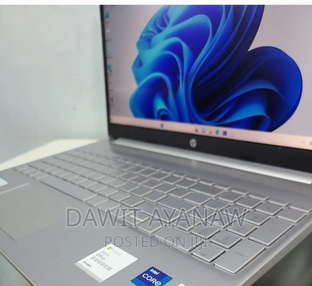 New Laptop HP 8GB Intel Core I5 SSD 512GB