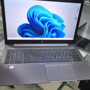 New Laptop HP ZBook 17 G4 16GB Intel Core I7 SSD 512GB