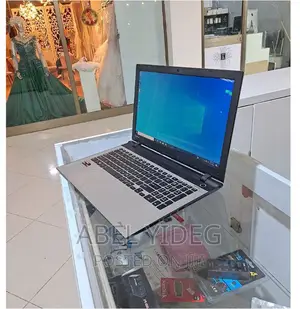 New Laptop Toshiba Satellite C55 4GB AMD A8 HDD 500GB