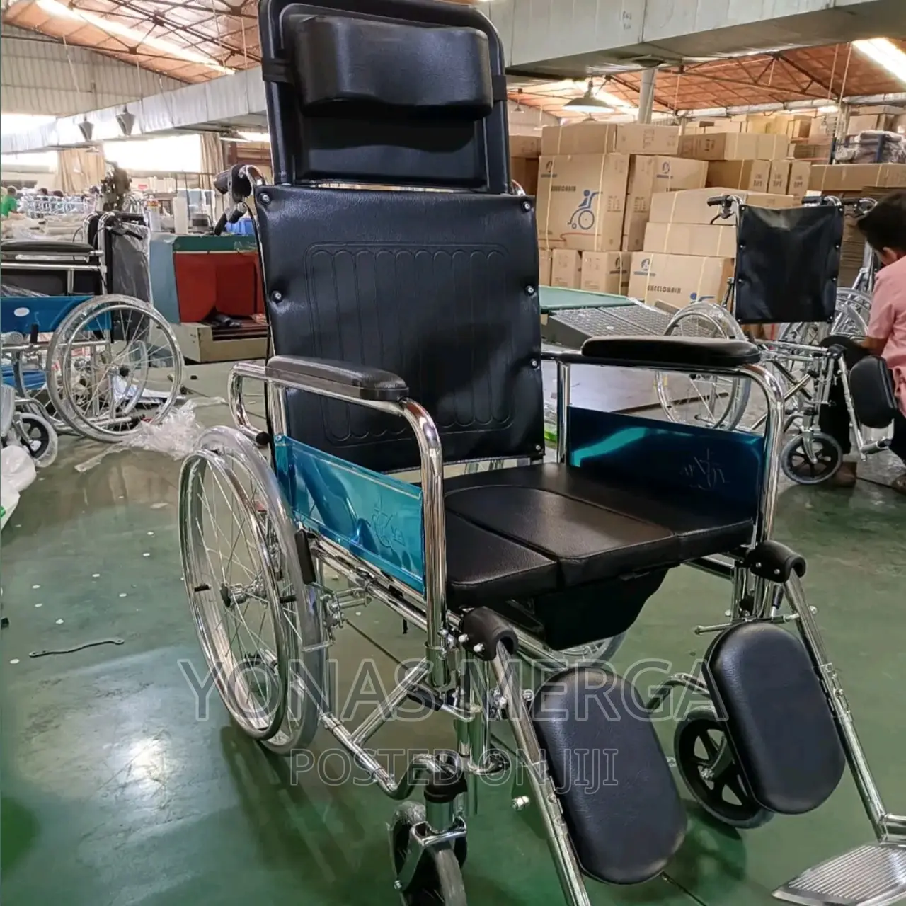 Full Lying Reclining Wheelchair Adjustable Back to D/T Angle
