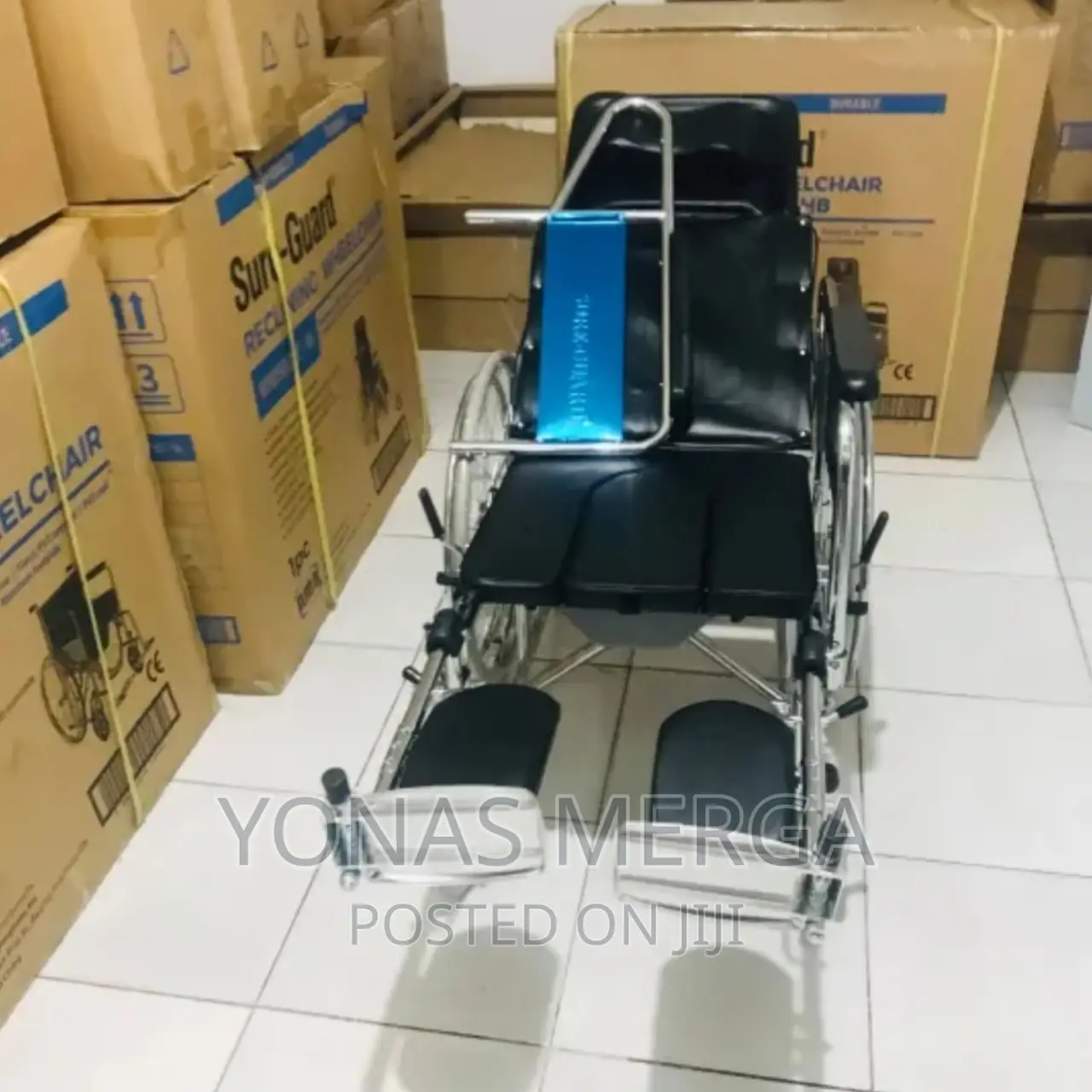 Wheelchair_toilet Sleeping Footrest
Height Angle Adjustable
