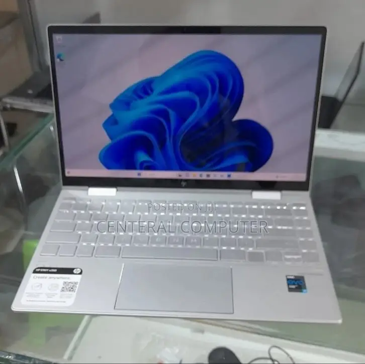 New Laptop HP Envy X360 8GB Intel Core I7 SSD 512GB