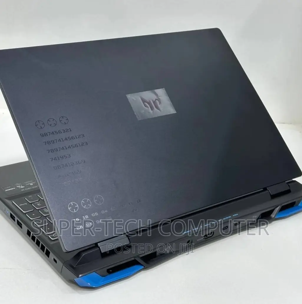 New Laptop Acer Predator Helios 300 16GB Intel Core I7 SSD 512GB