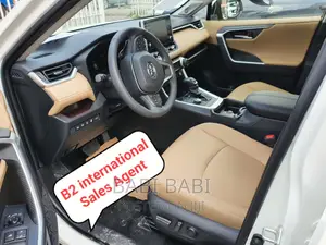 Toyota RAV4 2019 White