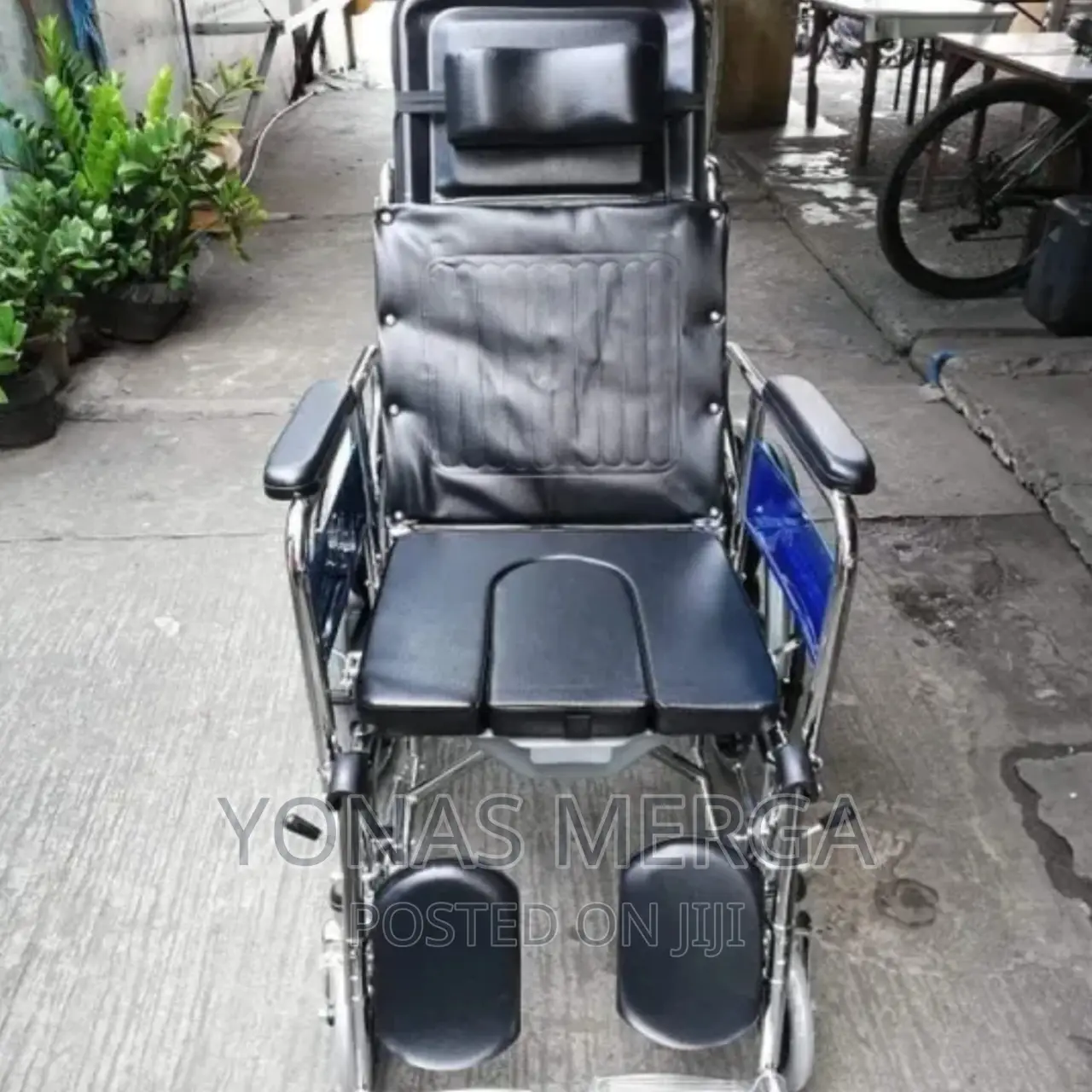 Mags Gulong Reclining Comode Wheel Chair Heavyduty