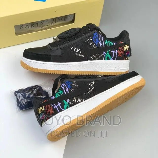 Travis Scot Air Force 1