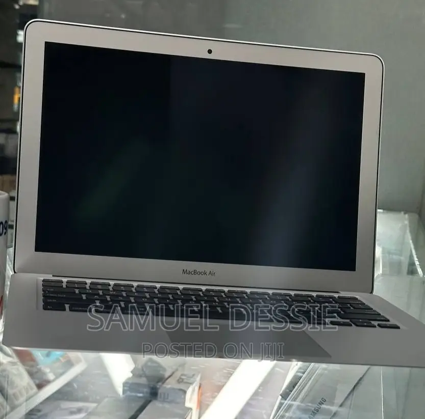 New Laptop Apple MacBook Air 2017 8GB Intel Core I5 SSD 128GB