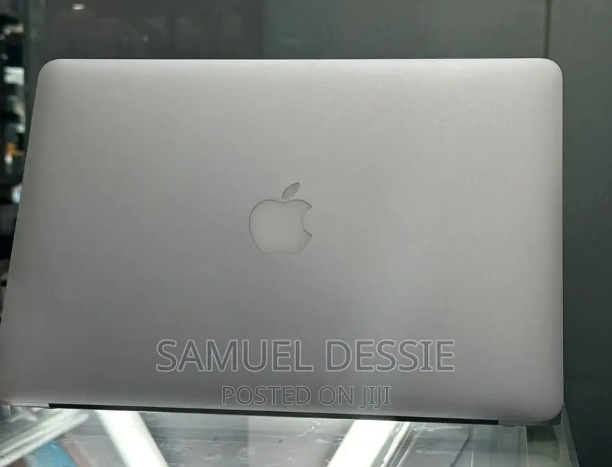 New Laptop Apple MacBook Air 2017 8GB Intel Core I5 SSD 128GB