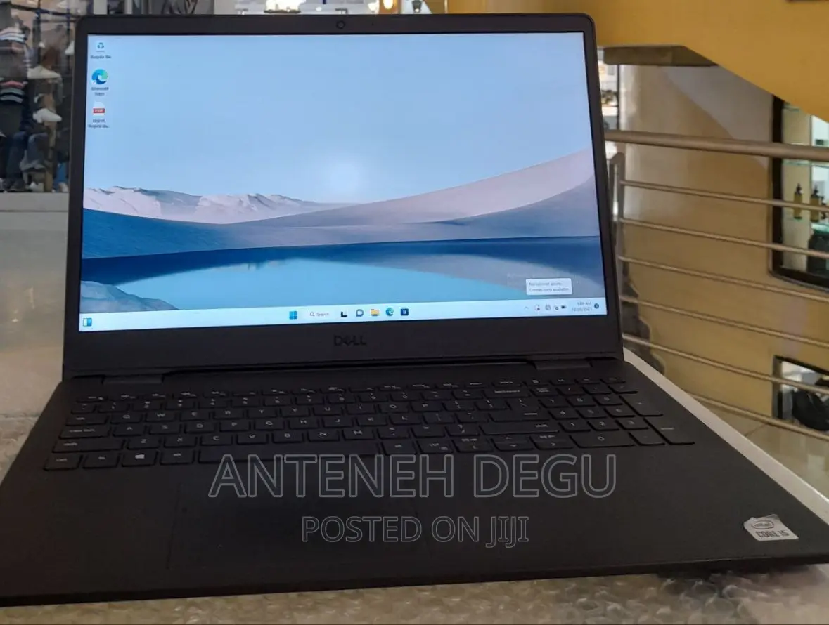 New Laptop Dell Inspiron 15 3541 8GB Intel Core I5 SSD 256GB