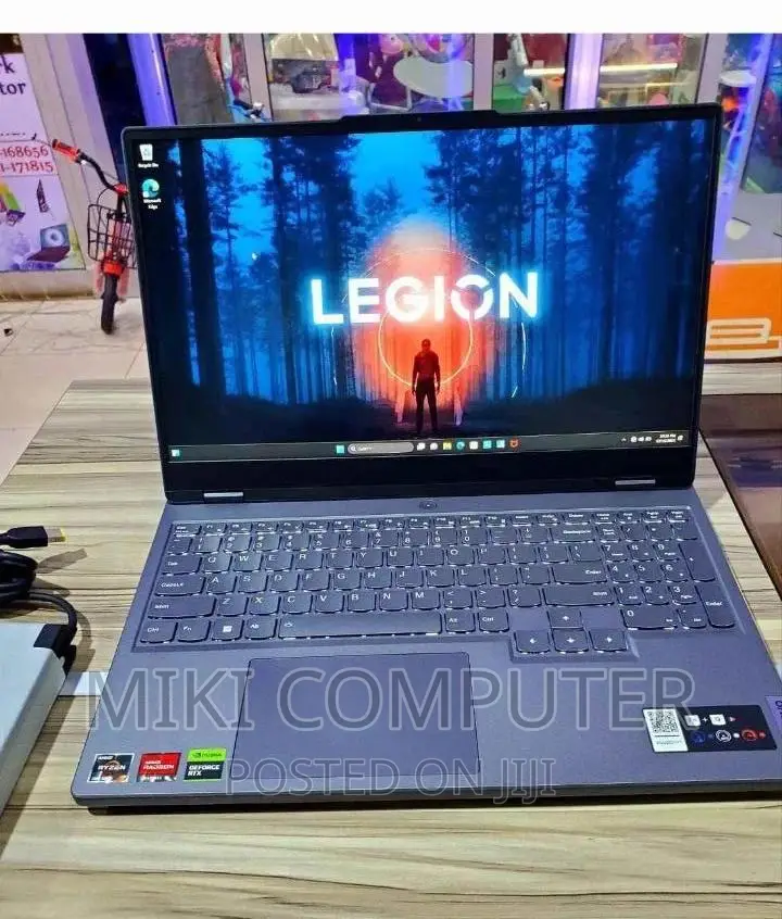 New Laptop Lenovo Legion 5 16GB AMD Ryzen 7 SSD 512GB
