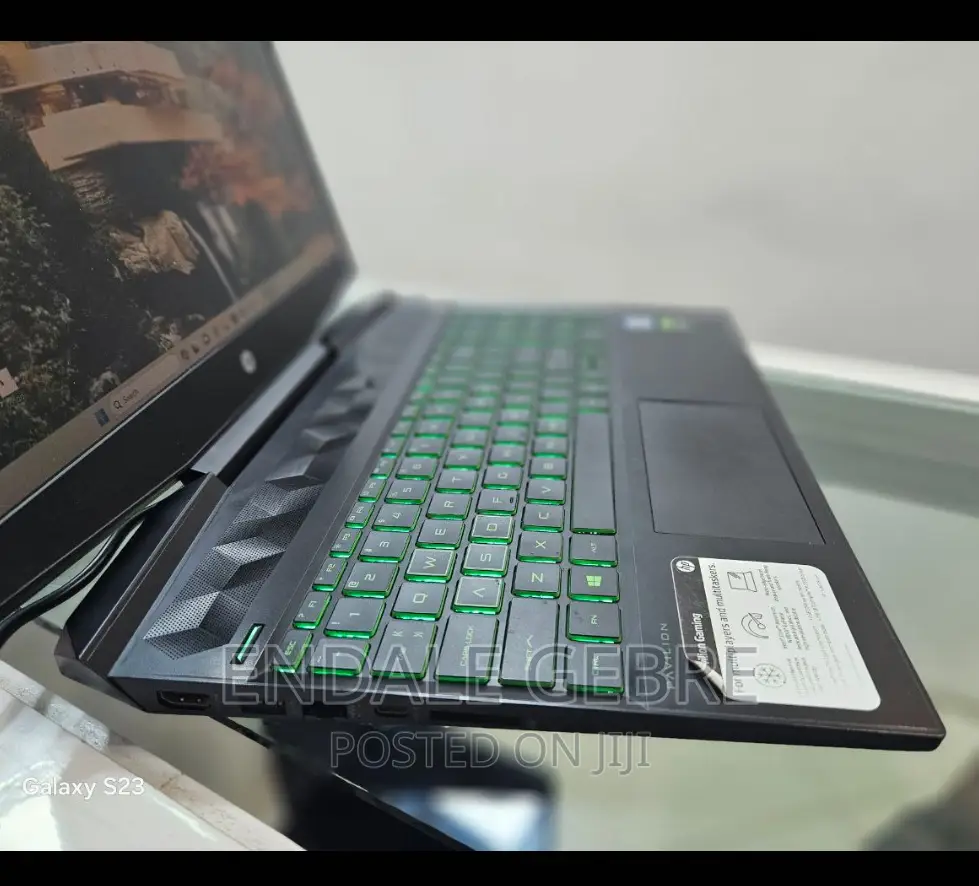 New Laptop HP Pavilion Power 15 8GB Intel Core I5 SSD 256GB