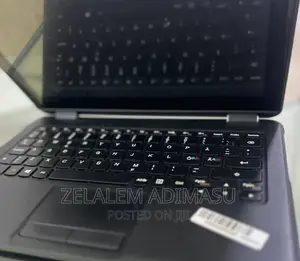 Photo - New Laptop Lenovo ThinkPad Yoga 4GB Intel Core i3 SSD 128GB