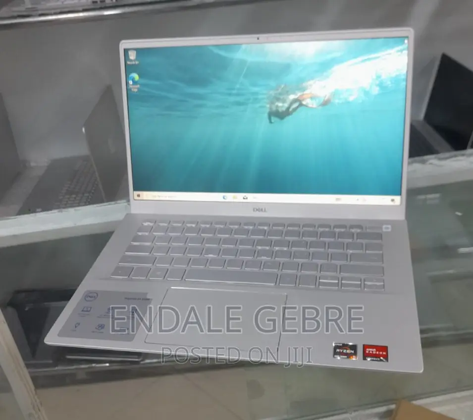 New Laptop Dell Inspiron 15 8GB AMD Ryzen 5 SSD 512GB