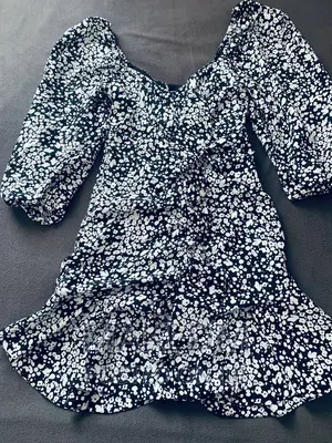 Photo - Women's Dresses