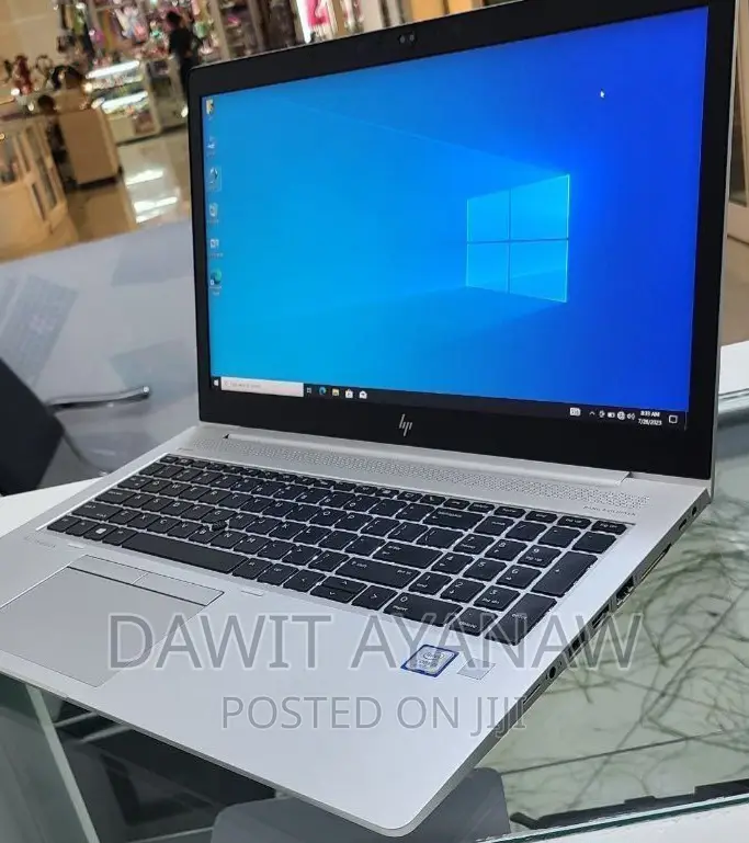 New Laptop HP 8GB Intel Core I7 SSD 512GB