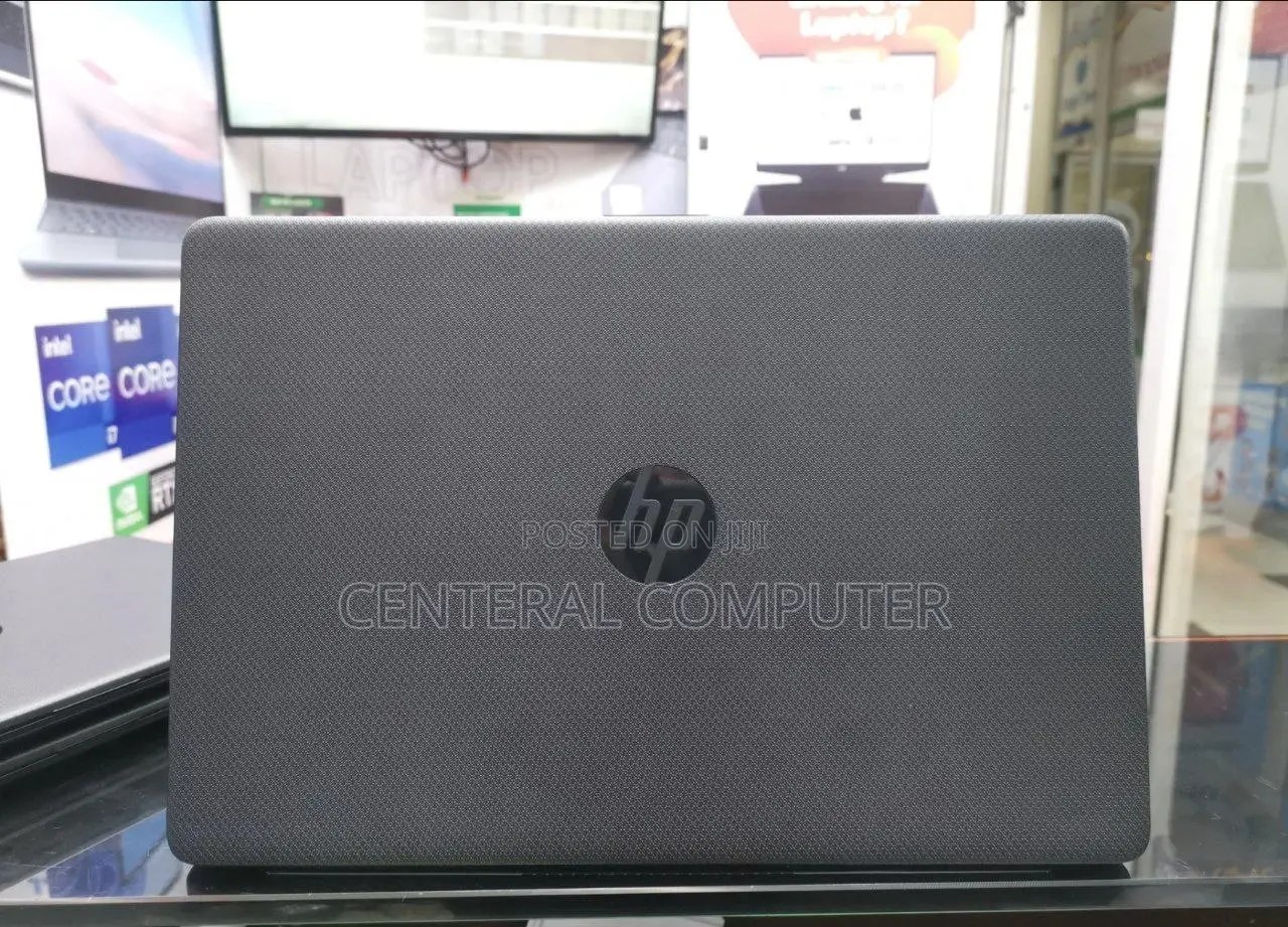 New Laptop HP 16GB Intel Core i7 SSD 512GB
