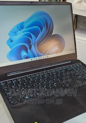 New Laptop Lenovo 16GB Intel Core I7 SSD 512GB