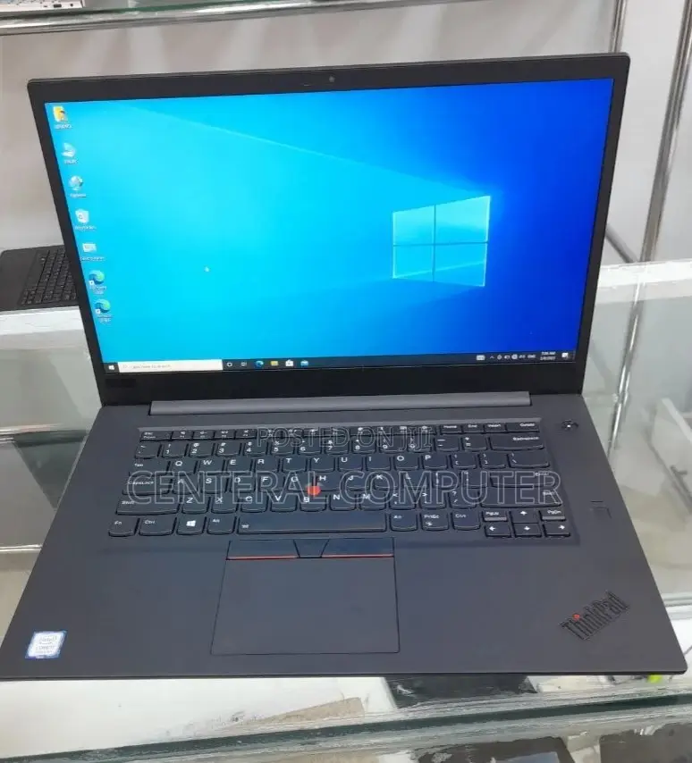 New Laptop HP Pavilion 15-Cs3063cl 16GB Intel Core I7 SSD 512GB