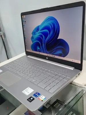 Photo - New Laptop HP Stream Notebook 16GB Intel Core I7 SSD 512GB