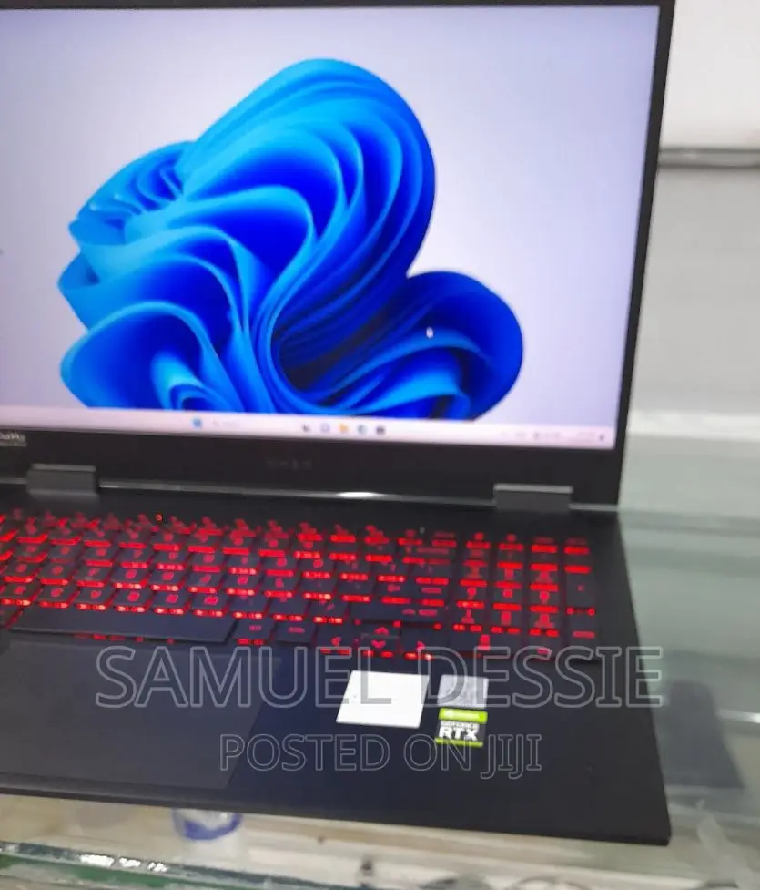 New Laptop HP Omen 15 16GB Intel Core I7 SSD 512GB