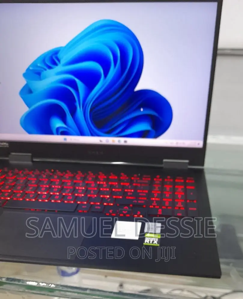 New Laptop HP Omen 15 16GB Intel Core I7 SSD 512GB