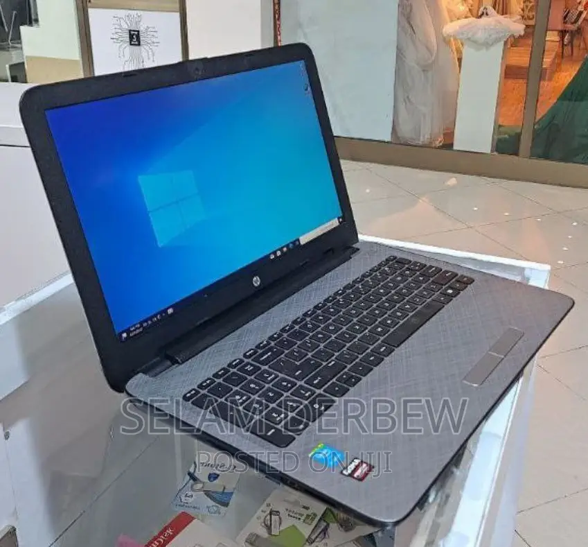 New Laptop HP Stream Notebook 8GB Intel Core I5 HDD 1T