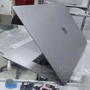 New Laptop Apple MacBook Pro 2020 32GB Intel Core I9 SSD 1T