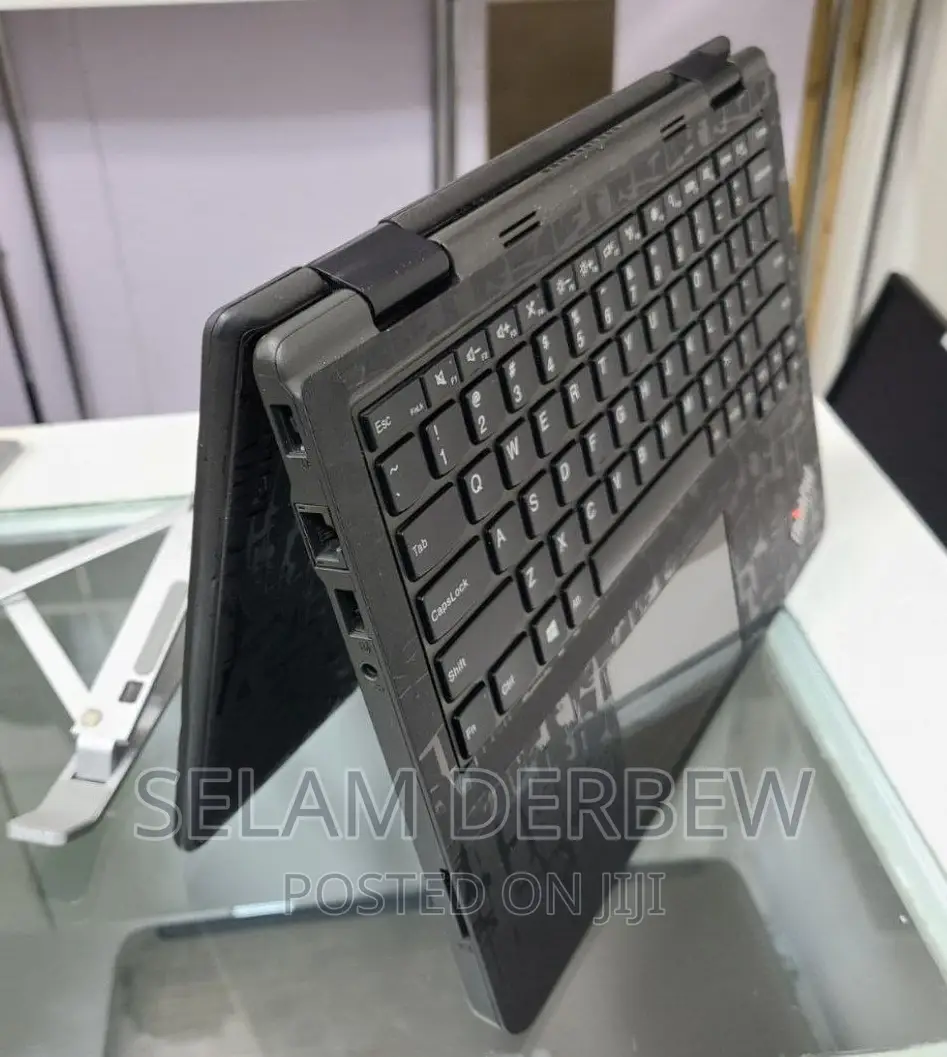 New Laptop Lenovo ThinkPad Yoga 4GB Intel Core 2 Quad SSD 128GB
