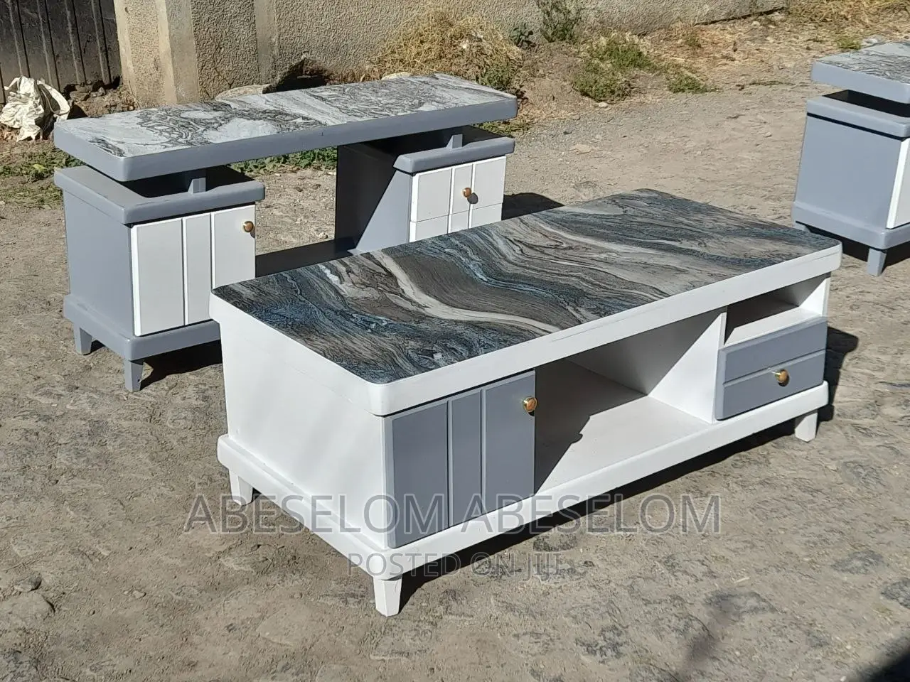 1,20 Cm ቲቪ እስታንድ እና ጠረጴዛ