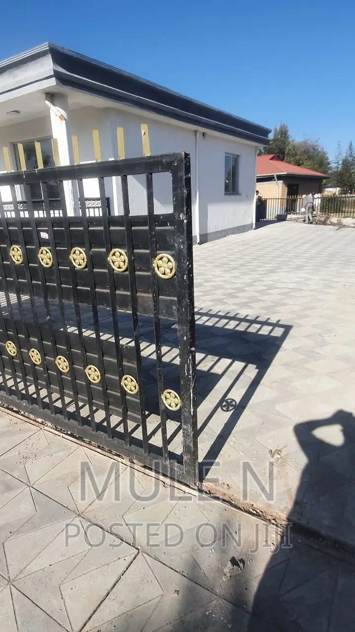 Furnished 7bdrm Villa in Ccd Tafo, Yeka for sale